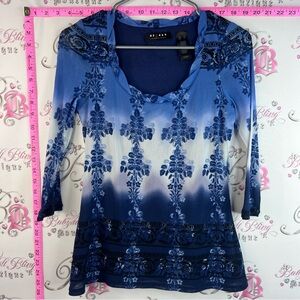 Axcess top shirt flowers mesh Blue Ombre Floral Scoop Neck Long Sleeve Top